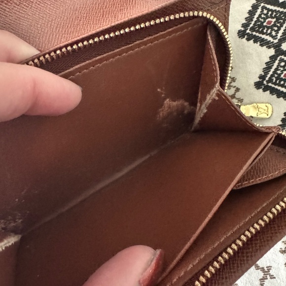 LV Tresor Wallet - Picture 6 of 10